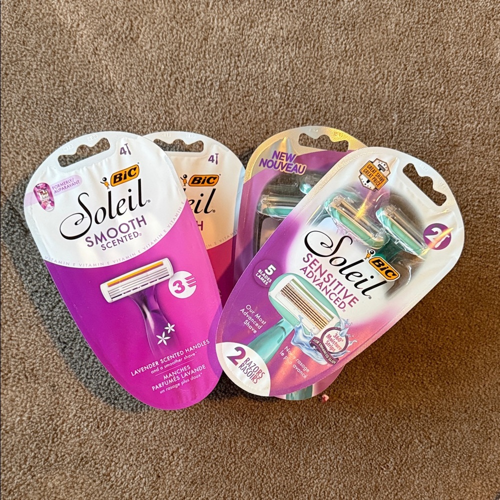 BIC Soleil Lavender and Purple Women's Razors
